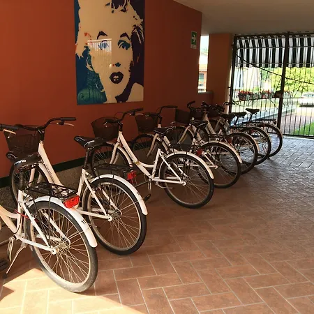 Hotel apartamentowy Lvg Collection - Casalbergo 4*
