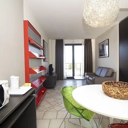 Lvg Collection - Casalbergo Hotel apartamentowy 4*