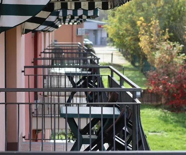 Lvg Collection - Casalbergo Hotel apartamentowy