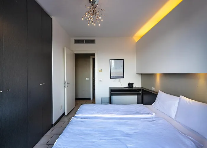 Lvg Collection - Casalbergo Appart hôtel 4*